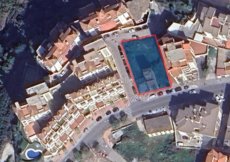 Foto 9bd51cb6-ef6d-4b4d-8bd1-3b446095970e. Terreny residencial a Torrox pueblo Torrox