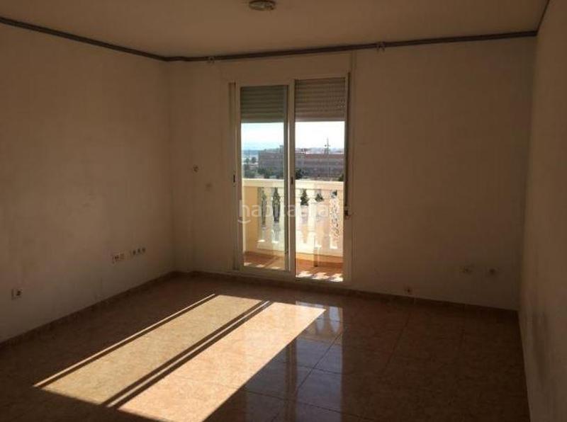 Foto 551e1d4e-f976-48aa-96b6-6a839d9fe091. Flat with parking in Las Cabañuelas Vícar