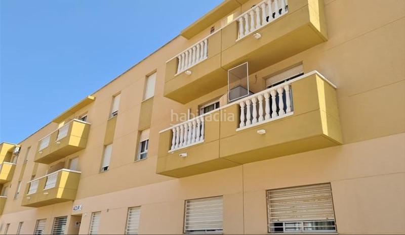 Foto 75f9179c-2265-4b71-8d74-3fcb8a790b05. Flat with parking in Las Cabañuelas Vícar