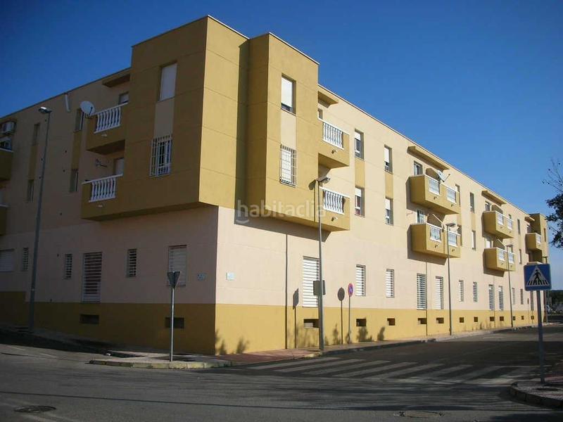 Foto a7f84346-8dde-4160-b2c2-ba0c6e01ce06. Flat with parking in Las Cabañuelas Vícar