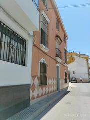 Casa adosada en Puente Genil. Venta de adosado en puente genil, córdoba