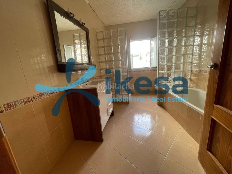 Foto bbfd5829-3587-4e75-ad7a-b266482e9b0b. Casa a Arjona