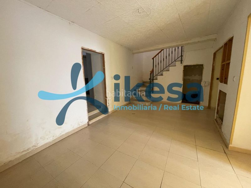 Foto fb3c1cce-d223-4ef9-8b6a-f56cb413a6d8. Casa a Arjona