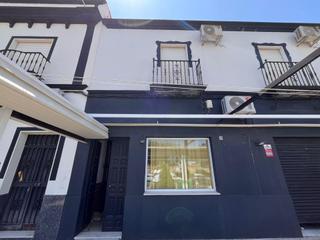 Pis  Calle de antonio machado. Venta de piso en mairena del alcor, sevilla