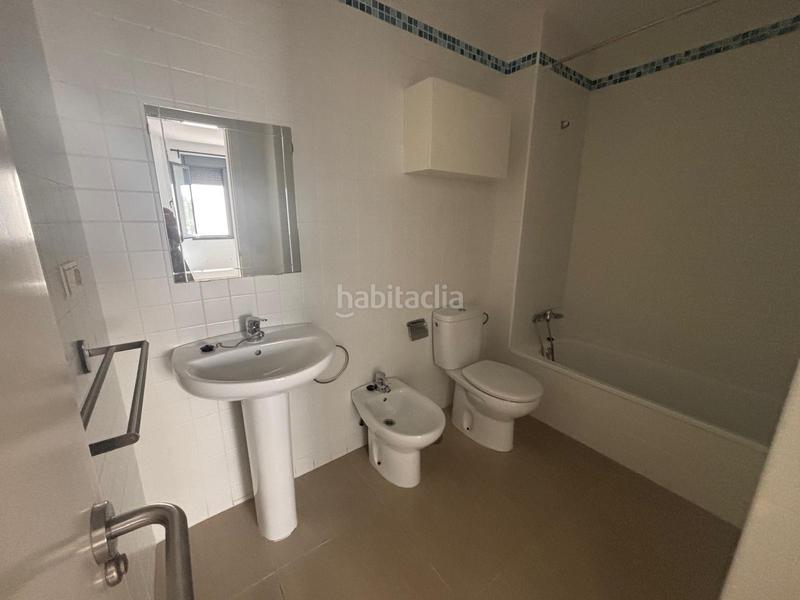 Foto 00d74874-ff03-4ed8-9ac0-54250ce4a9c1. Appartamento in Puntales - Zona Franca Cádiz