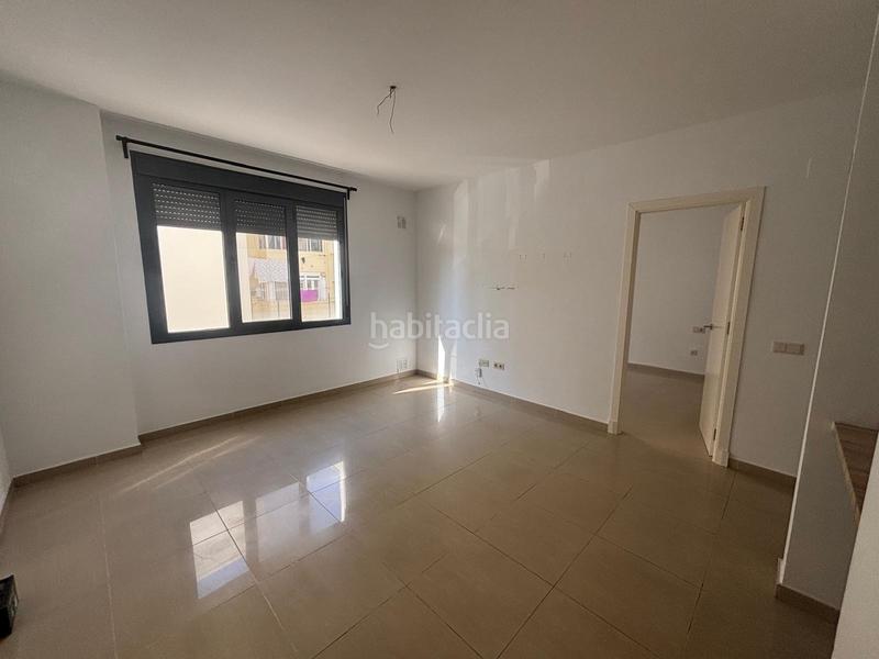 Foto 8ff2b3c5-7e22-4eaf-adf2-e831c77b1124. Appartamento in Puntales - Zona Franca Cádiz