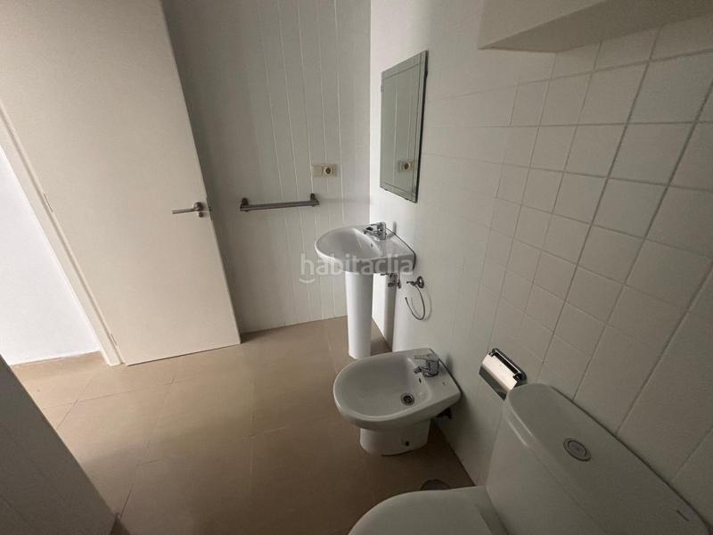 Foto b55d3691-5c8f-4986-a9b0-0d0fc2ab1ba8. Appartamento in Puntales - Zona Franca Cádiz