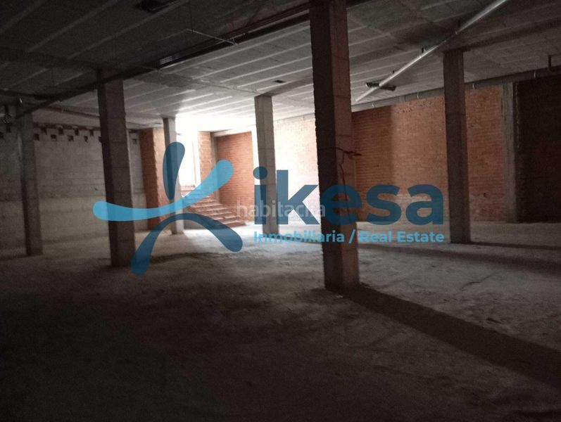 Foto abb4952f-f79d-4e8c-ad78-00f34f010a34. Local comercial a Baza