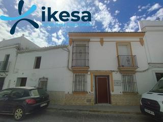 Haus in Moguer. Venta de casa en moguer, huelva