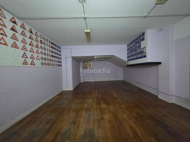 Foto 2c3cb0c4-08c8-424b-a149-191b83737f74. Business premise in calle del ministro josé patiño 8 in Ferrol