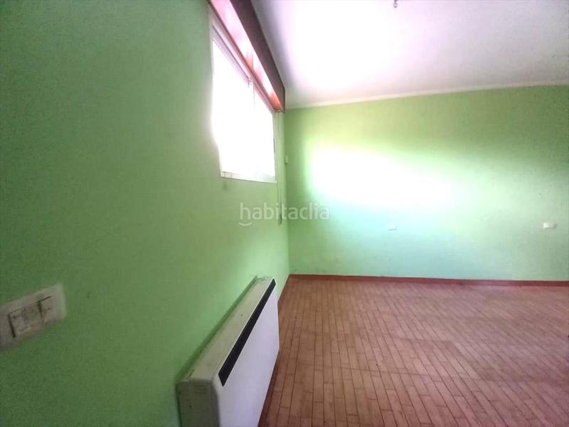 Foto f1edb0a0-2c7d-4c3e-9718-d9c6841ae0be. Casa adossada a calle del campo 13 a Blancos (Os)