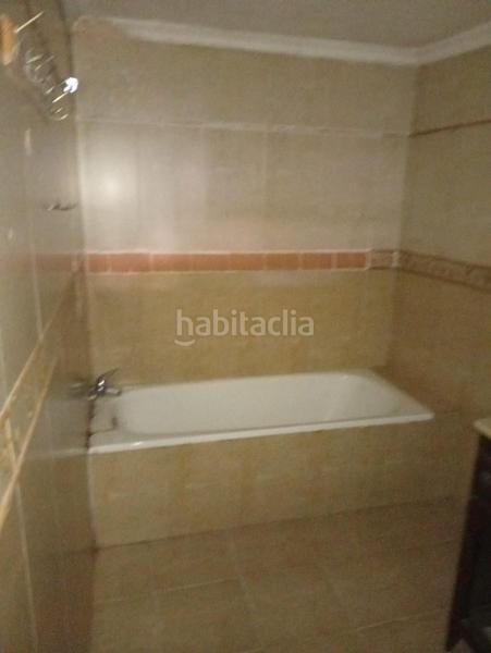 Foto dfb58dfa-0f4e-41b5-97f4-8ce9009570d6. Casa adossada a Pescadores - Saladillo Algeciras