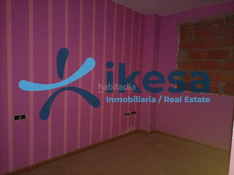 Foto 8eab8625-1ec0-40ef-bdcc-6715458fb9ca. Casa adossada a Guillena pueblo Guillena