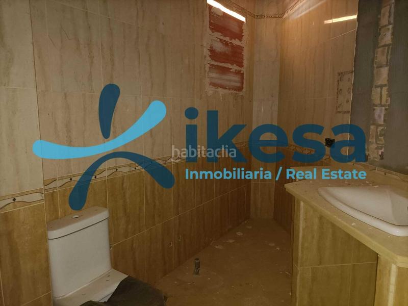 Foto 0200b82c-db3d-4ee1-876b-65435d467c41. Reihenhaus in Guillena pueblo Guillena