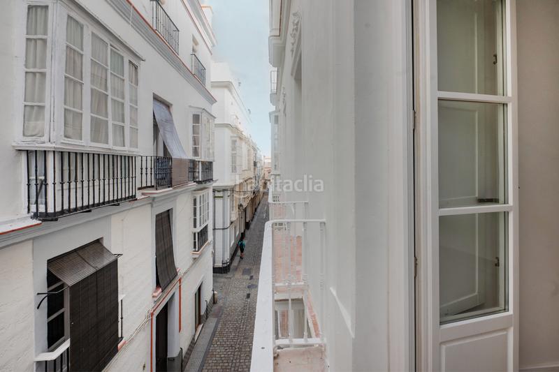 Foto ed1f8e4c-591d-4bc3-ba42-2df1e06c1527. Pis a Alameda - Mentidero - Teatro Falla Cádiz