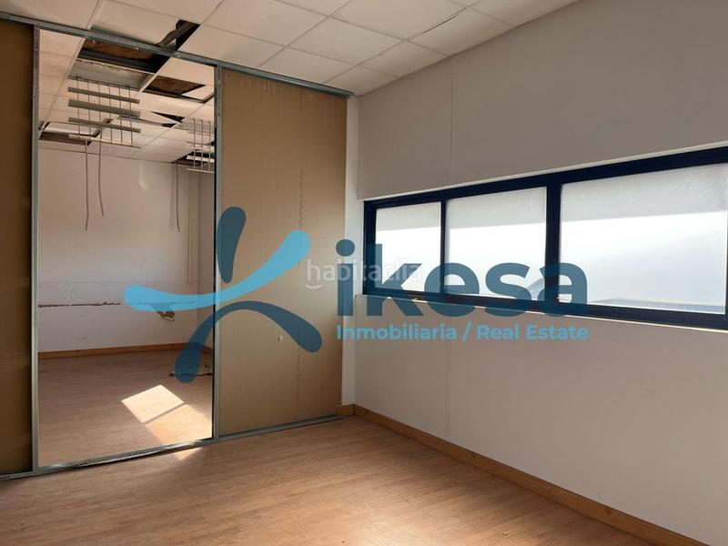 Foto 25ca0758-365c-409c-b2f0-299bc1589ee0. Nave industrial venta de nave en alcalá de guadaíra sevilla en Alcalá de Guadaira