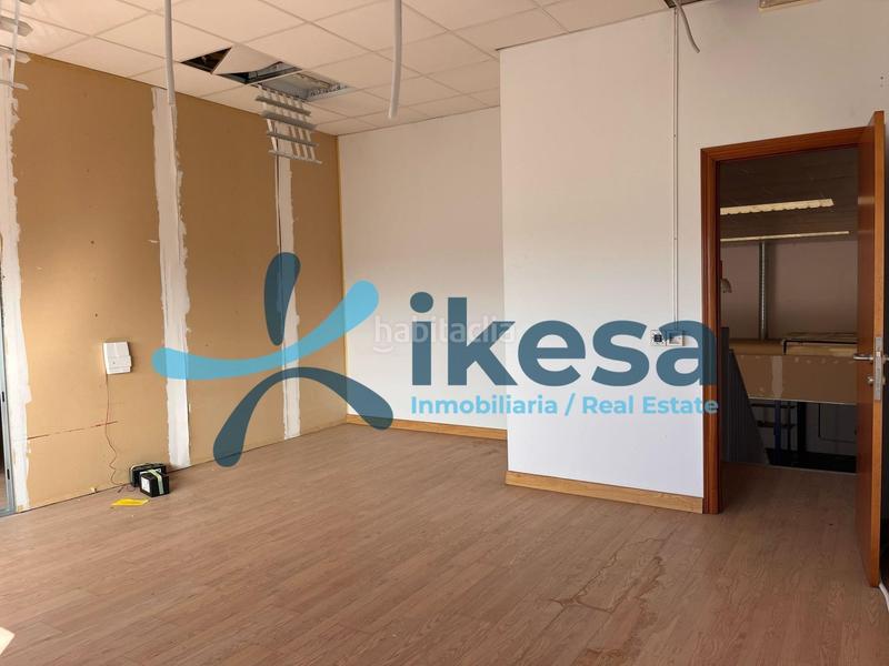 Foto 3b00383e-e5ac-42bb-be2c-cd0cea191151. Nave industrial venta de nave en alcalá de guadaíra sevilla en Alcalá de Guadaira