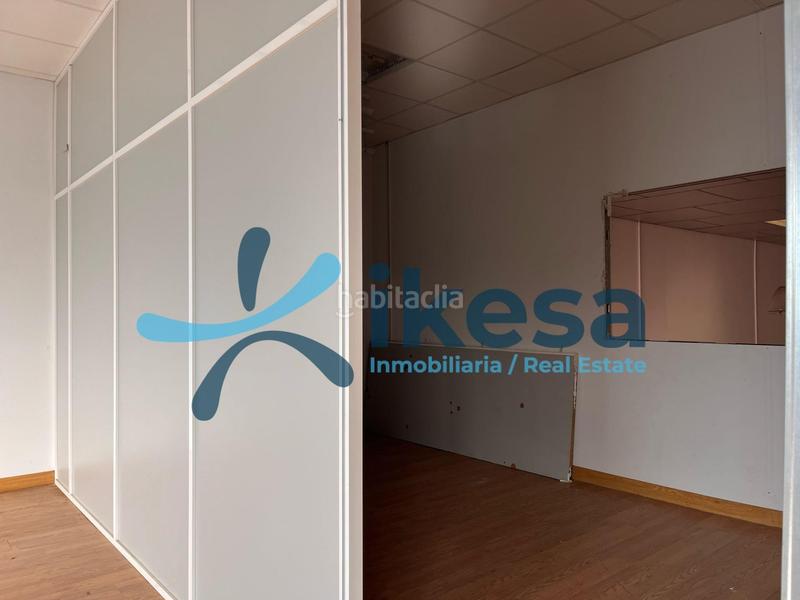 Foto 51b46ba0-81e7-4630-8e6d-41887beec28a. Nave industrial venta de nave en alcalá de guadaíra sevilla en Alcalá de Guadaira