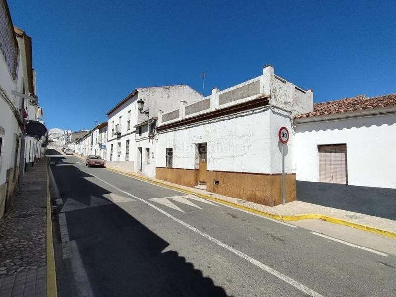 Foto f493d8b2-2e9a-430c-8cbf-8b6ed2518c0d. Semi detached house in Almadén de la Plata