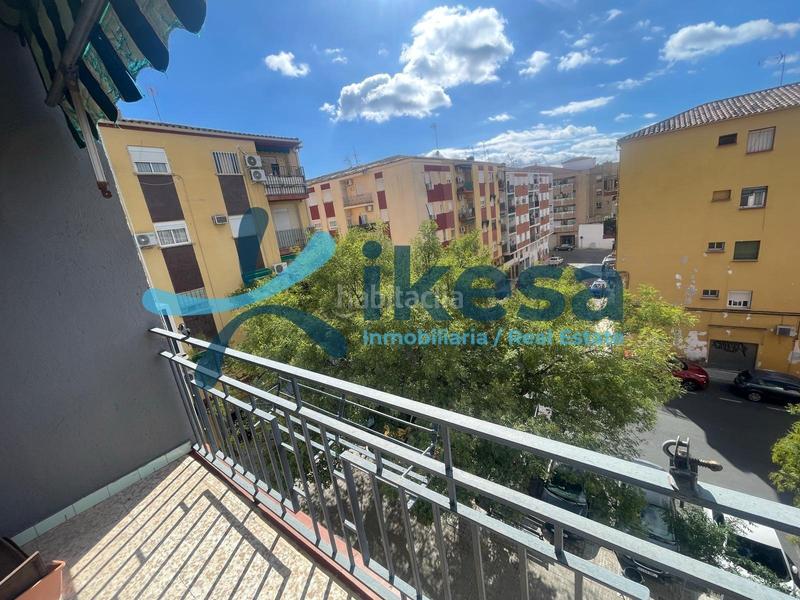 Foto d145dab1-f29b-4225-bc09-adbee8251782. Etagenwohnung in Linarejos Linares