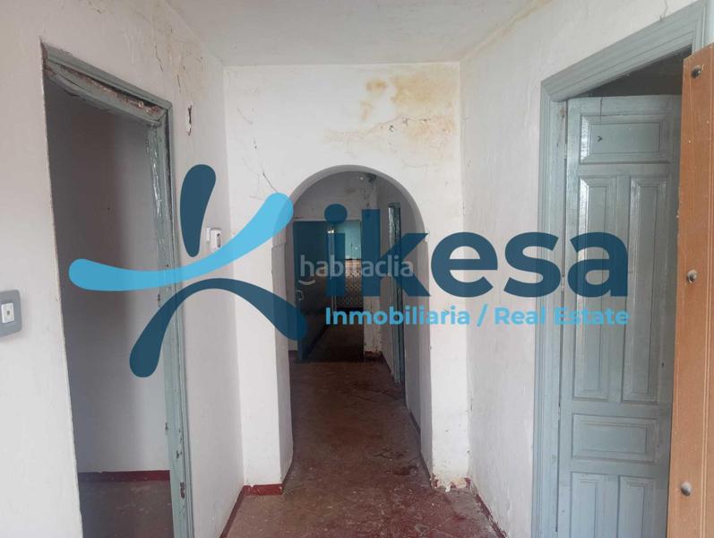 Foto 9e36026a-df54-46be-b759-bb3ba93e5e08. Casa adossada a Valverde de Llerena