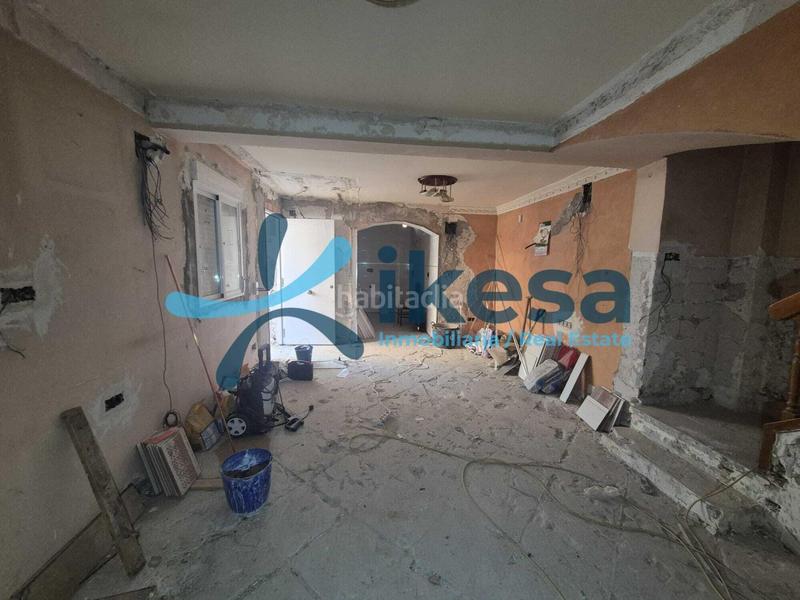 Foto f2f4e6a6-bd4f-4642-b94f-c496cd7c944e. Casa a La Paz Granada