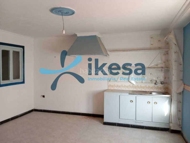 Foto a968eddc-93d0-4d05-ab59-ab2be6d8788b. Casa adossada a Cúllar