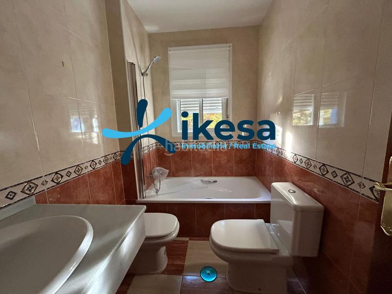 Foto 0e5104c0-84e2-47ff-b972-b584cdb62760. Etagenwohnung mit parking pool in Islantilla golf Islantilla