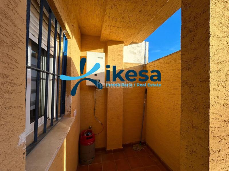 Foto 716cc19b-a7e2-4549-95ba-18003e3f6743. Etagenwohnung mit parking pool in Islantilla golf Islantilla