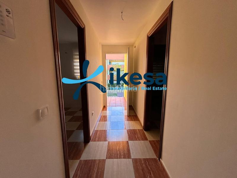 Foto 74da9108-f3fc-4b87-8891-850fa5fc1e72. Etagenwohnung mit parking pool in Islantilla golf Islantilla