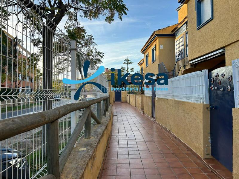 Foto dd8a9f2e-caf3-49ef-908a-dacdfcf9914e. Etagenwohnung mit parking pool in Islantilla golf Islantilla