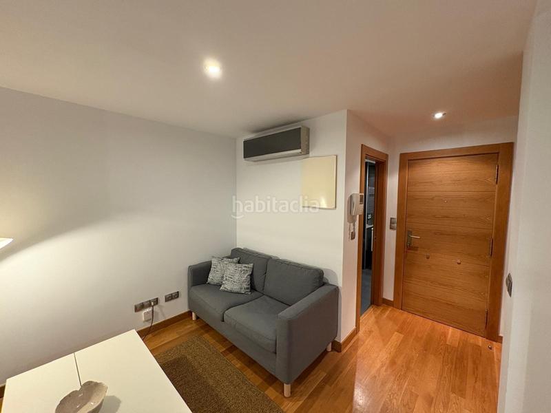 Foto 86eab666-8a39-4d85-aef5-4fdb2a7c0e7d. Affitto appartamento in calle de garcía barbón 25 in Vigo