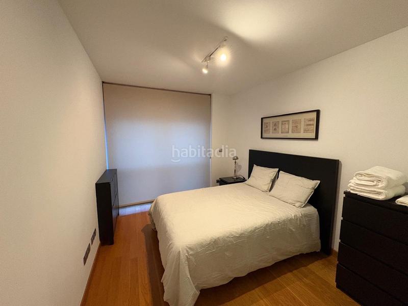 Foto 704cb3bf-1d2f-4a8f-8f3a-e8a29320ad7a. Location appartement dans calle de garcía barbón 25 dans Vigo