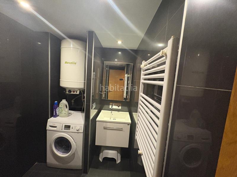 Foto dc99bd87-1d9a-4d97-8cc9-8a9294e02294. Rent flat in calle de garcía barbón 25 in Centro - Areal Vigo