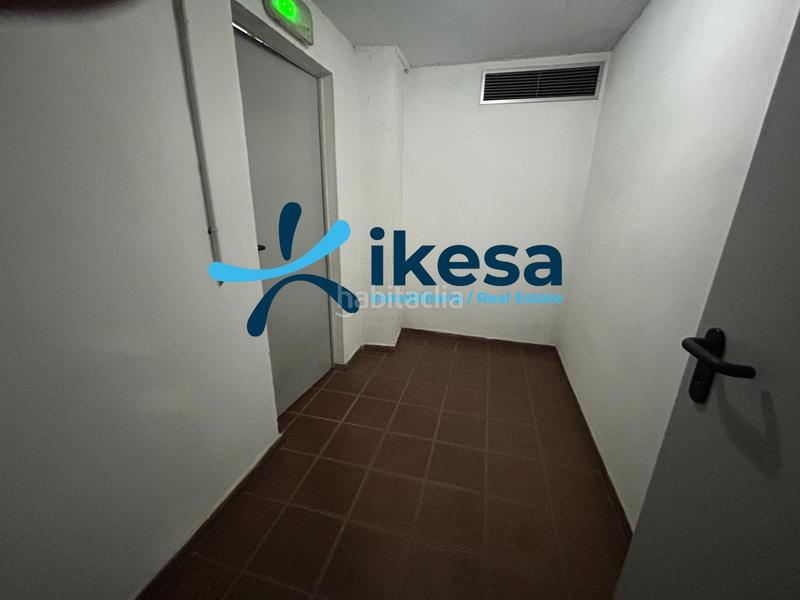 Foto 2f811029-69a5-4439-ae73-b676a45f67fe. Parking coche venta de plaza de garaje , málaga. en Torremolinos