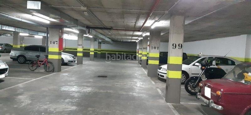 Foto 388b60c1-42aa-4de5-b782-d3fa42ed3152. Bureau avec parking dans El Plantinar - Avda. La Paz - El Juncal Sevilla