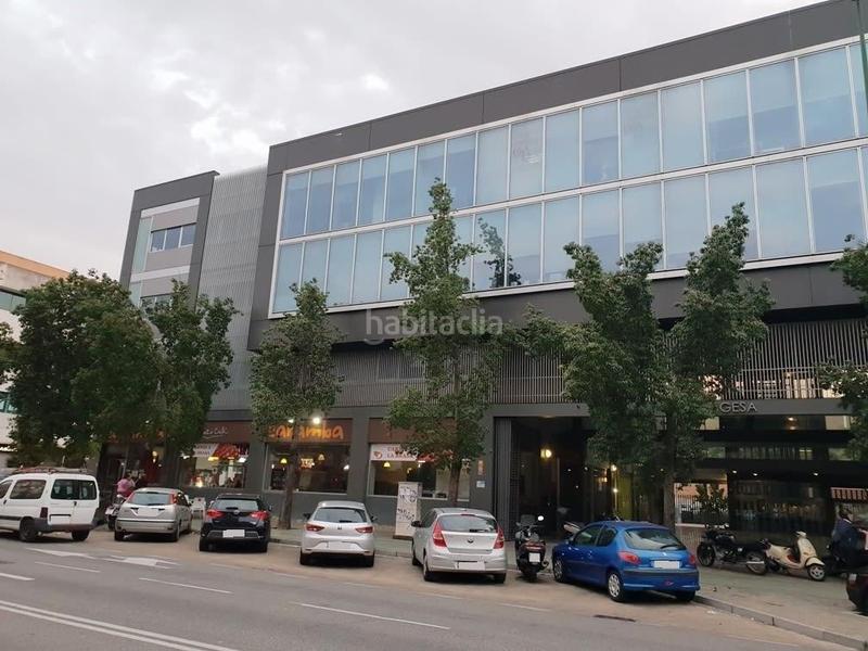 Foto 448ed753-806e-4fa8-a33d-b433d9c13572. Bureau avec parking dans El Plantinar - Avda. La Paz - El Juncal Sevilla