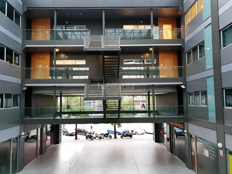 Foto d185076e-1e0e-4abe-8942-73600188bbb5. Ufficio in El Plantinar - Avda. La Paz - El Juncal Sevilla