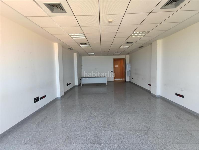 Foto 51613249-33ce-4f5a-ac25-9a168c308064. Bureau dans El Plantinar - Avda. La Paz - El Juncal Sevilla