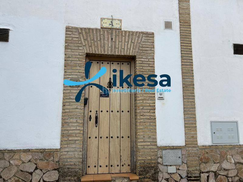 Foto a632f9eb-96e2-4253-808e-a5bb0076c4a5. Casa adossada a Corteconcepción