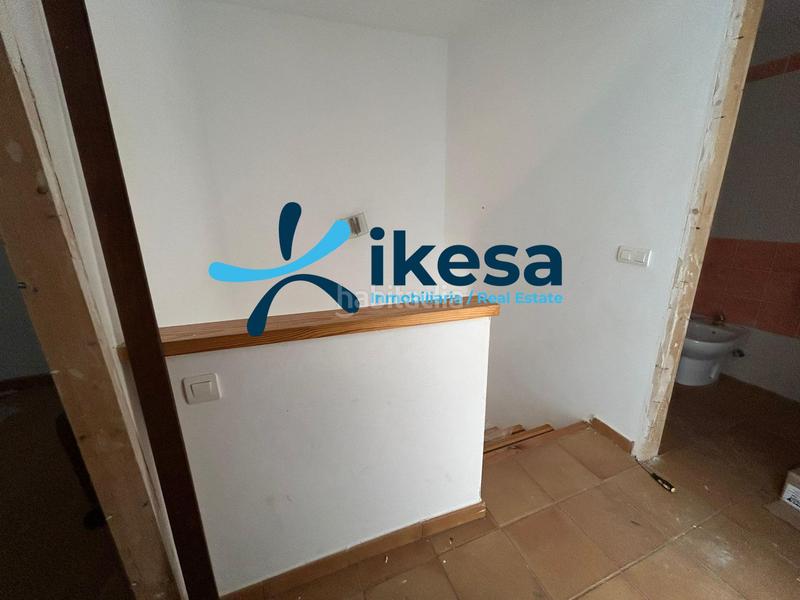 Foto cc964675-16ea-451a-8b30-6a02431c7523. Casa adossada a Corteconcepción