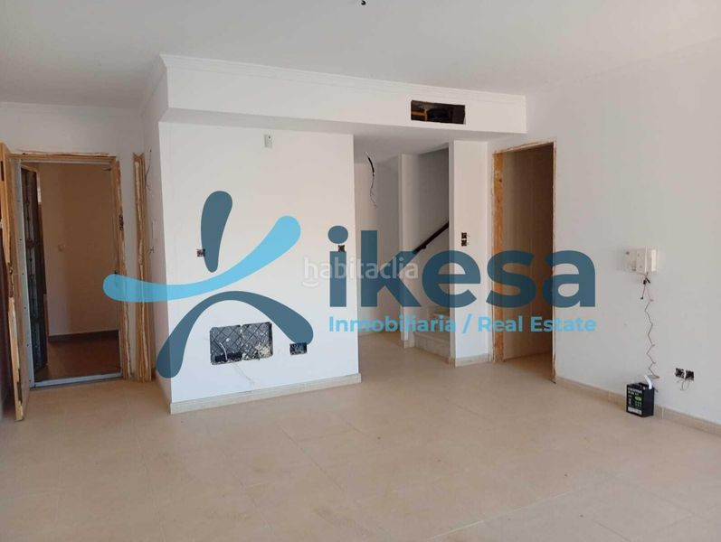 Foto 1500c37e-70e6-4e36-bbd4-c71a9e88ba36. Dúplex amb aparcament piscina a Turre