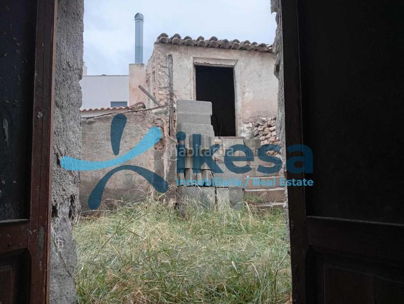 Foto bf221d0c-551a-4a88-b8ed-73e23c4cdb96. Casa adossada a Albox