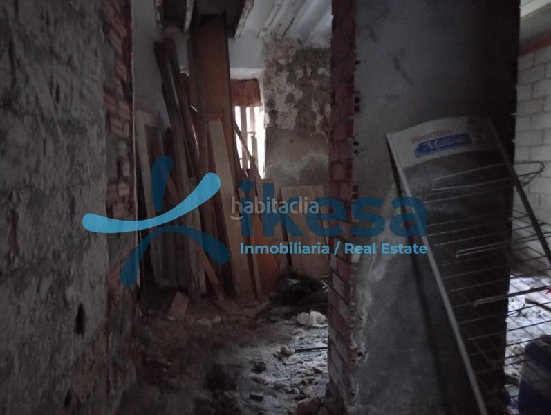 Foto d41b8059-b184-4509-b02e-e0ec6fac9f30. Casa adossada a Albox