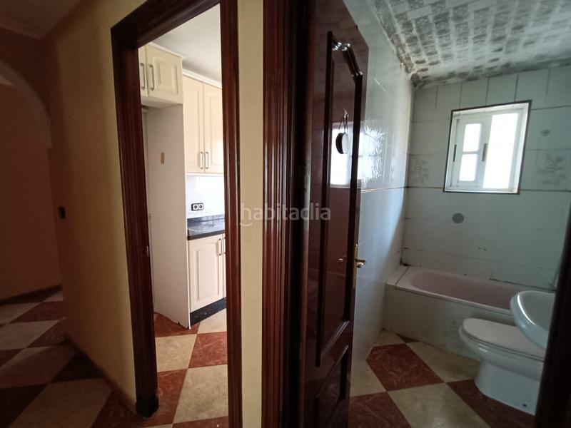 Foto 1e268879-6004-426c-bf19-c7dd78d7aa65. Etagenwohnung in Parque Alcosa Sevilla