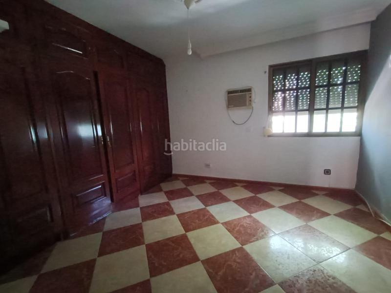 Foto 985050f9-9546-4ce8-adcd-be2241dec181. Etagenwohnung in Parque Alcosa Sevilla