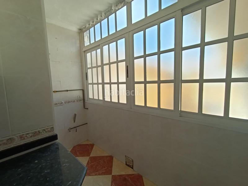 Foto a83e0cb8-8a33-4b0f-be20-4d09f1be8455. Etagenwohnung in Parque Alcosa Sevilla