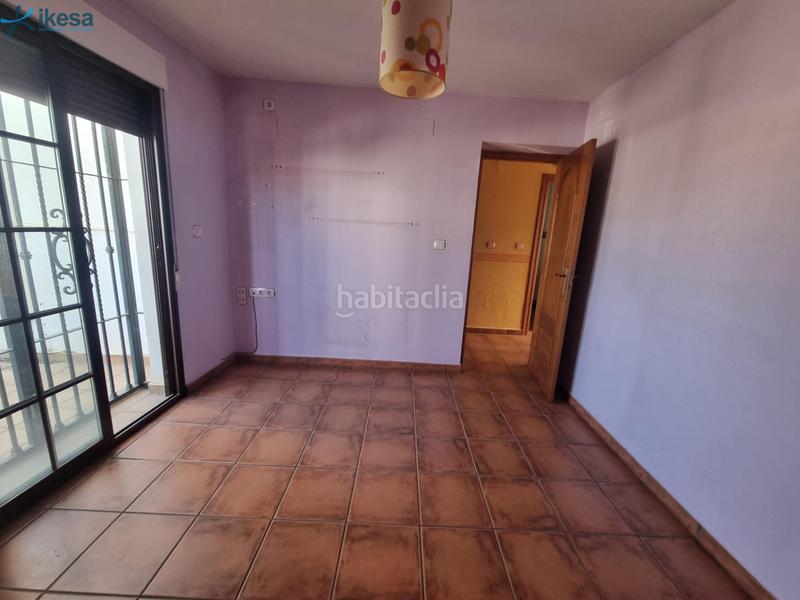 Foto 0ea18d1e-a576-497a-ac8c-5b19d67c5f0c. Casa adossada amb piscina a Los Tablones - La Garnatilla Motril