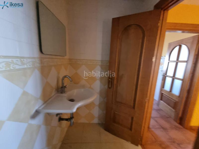 Foto c4ab435e-d091-4f18-afaa-60c4ef0652ac. Casa adossada amb piscina a Los Tablones - La Garnatilla Motril