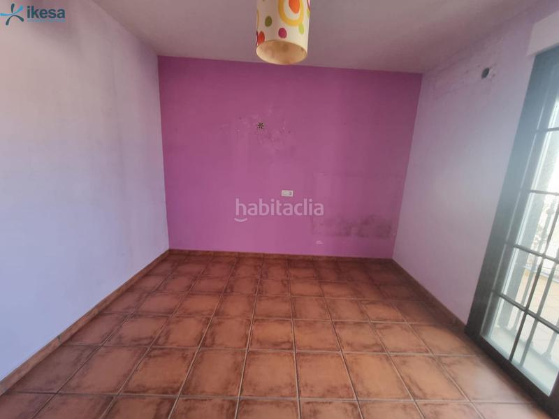 Foto f3179b9b-8099-4696-9195-06018ae071b0. Casa adossada amb piscina a Los Tablones - La Garnatilla Motril